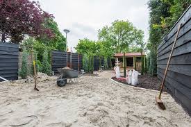 terras aanleggen tuin